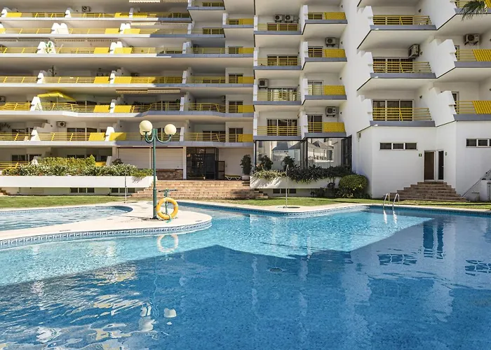 Alcharb - Pool & City Center - Vilamoura