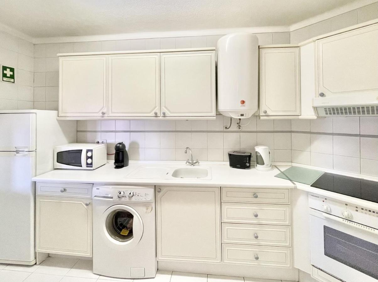 Apartment Alcharb - Pool & Center - Vilamoura